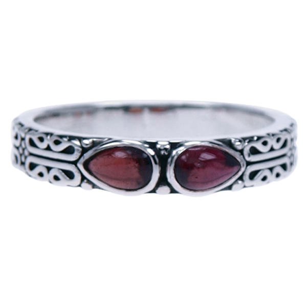 Zilver ring Granaat